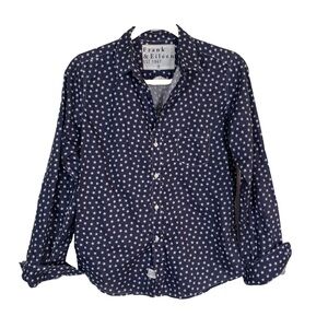 NWOT Frank and Eileen “Eileen” Navy Star Print Women's Top Size M